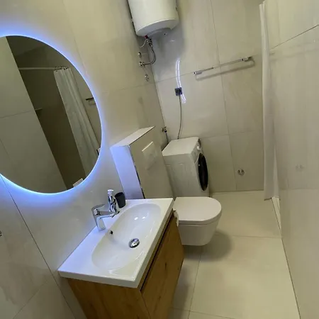 Frisch Renovierte Mit Meerblick By Interhome